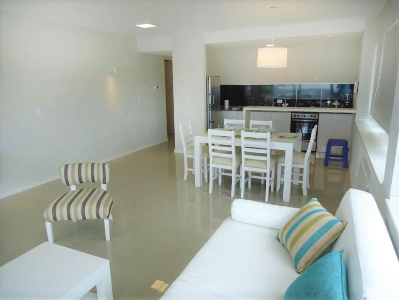 Hotel Tejas Rojas Villa Gesell Esterno foto